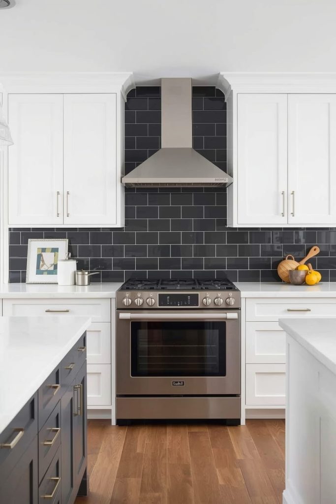 Ceramic Gray Backsplash White Cabinets for Everyday Living