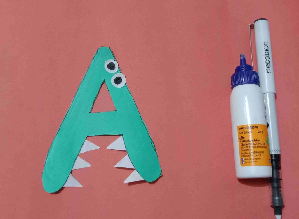 this is how A for alligator craft looks once it's finished