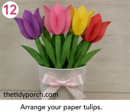 arrange your paper tulips